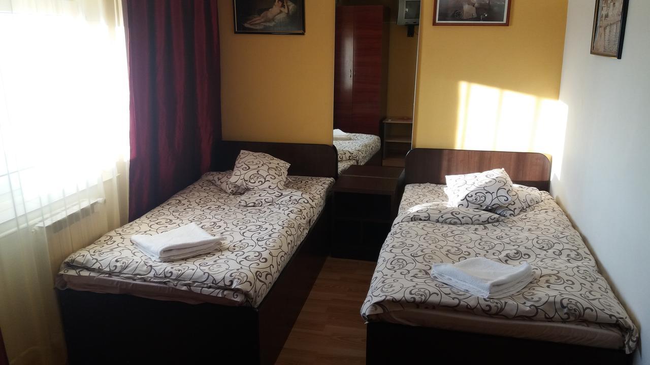 Pension Motanul Galanton Snagov Oda fotoğraf